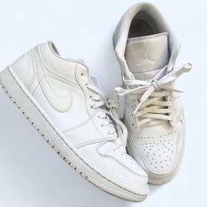 Nike Air Jordan 1 Low White Men’s Sneakers Size 10.5